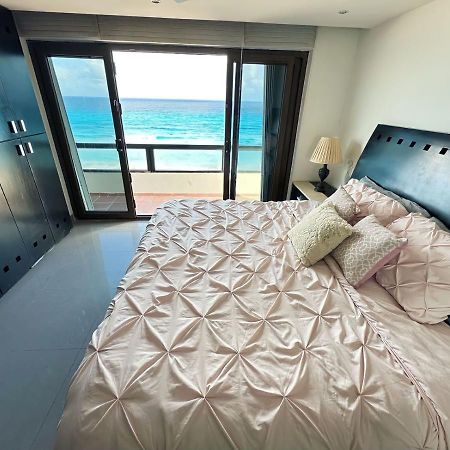 Amazing Beachfront Apartment Канкун Экстерьер фото