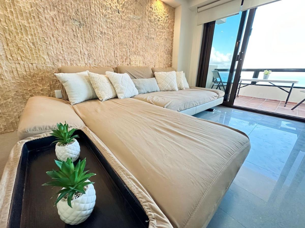 Amazing Beachfront Apartment Канкун Экстерьер фото