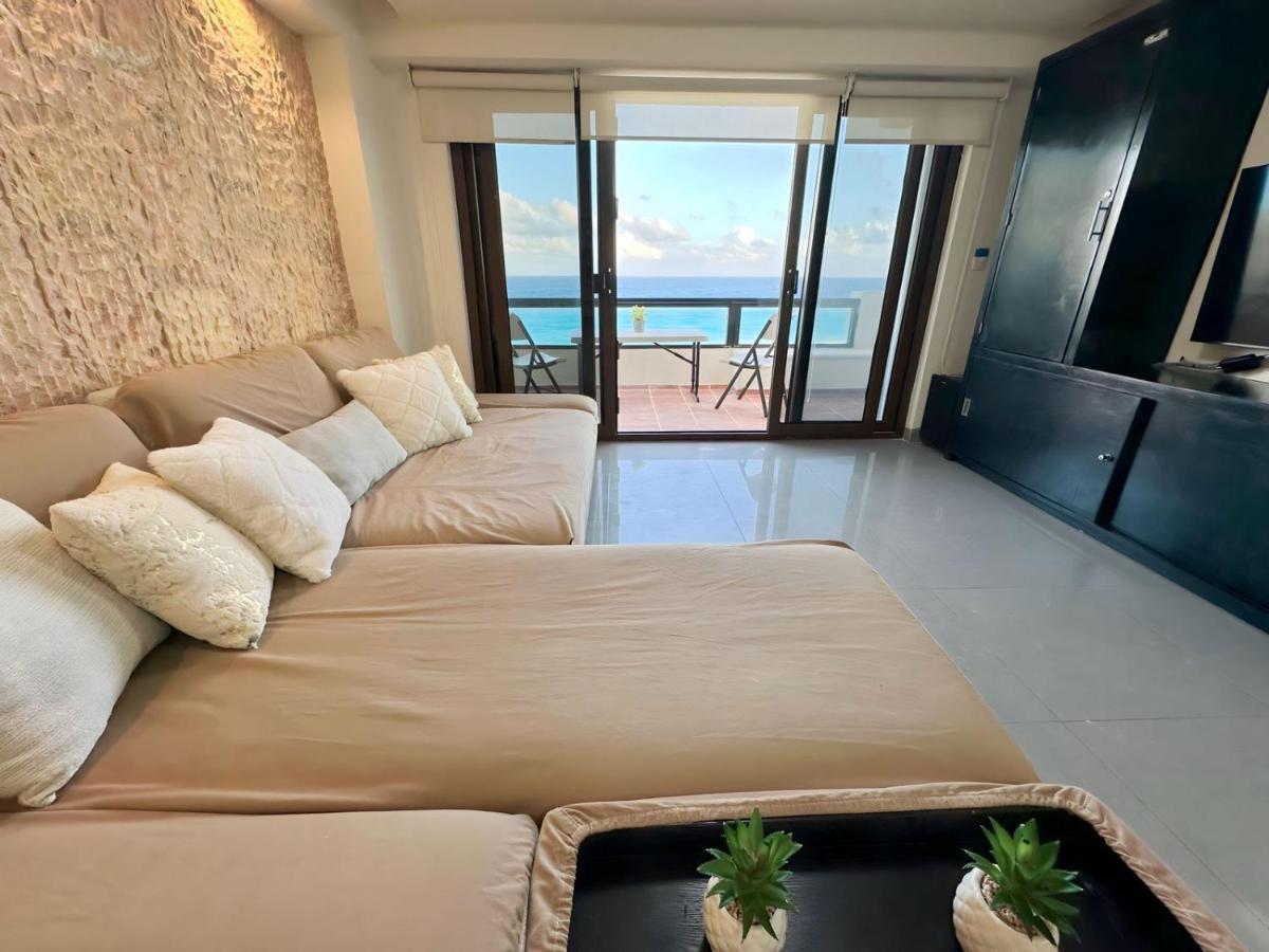Amazing Beachfront Apartment Канкун Экстерьер фото